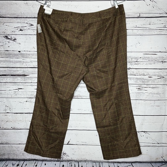 Fashion Bug NWT Size 26W Average Brown & Green Plaid Trouser Dress Pants - Picture 3 of 4
